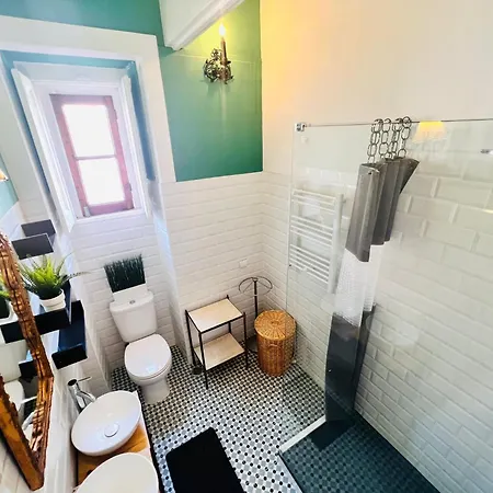 Location To Visit Sintra, Next To Station, Perfect For Tourists Appartamento