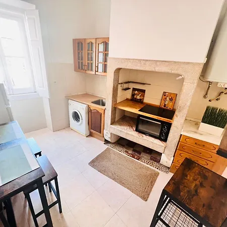 Appartamento Location To Visit Sintra, Next To Station, Perfect For Tourists *